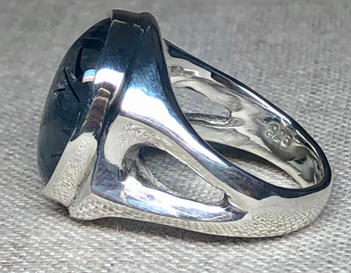 Tourmalinated Quartz Ring